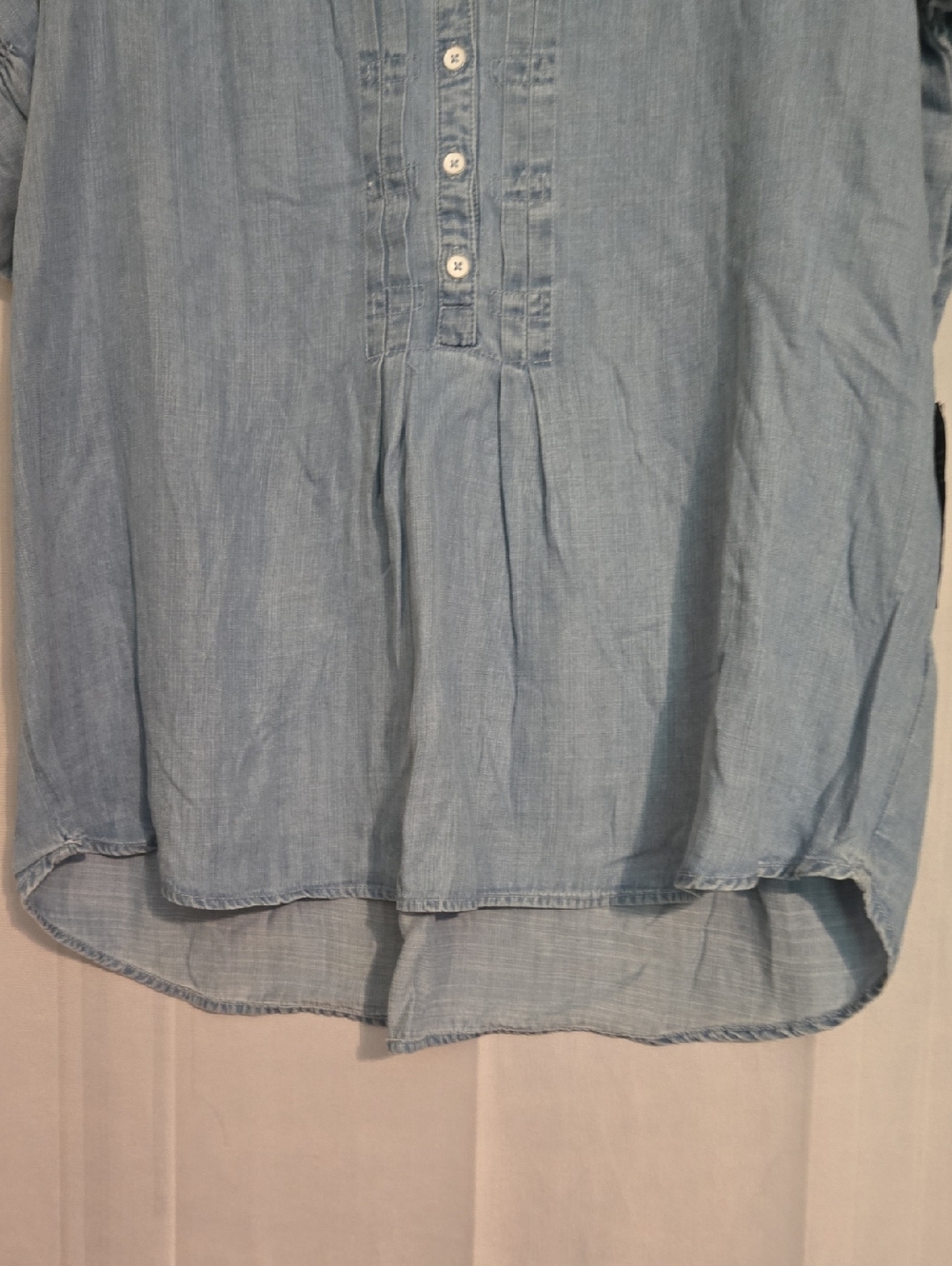Democracy Womens Lightweight Denim Pullover Top Size XL NWT - Picture 4 of 9
